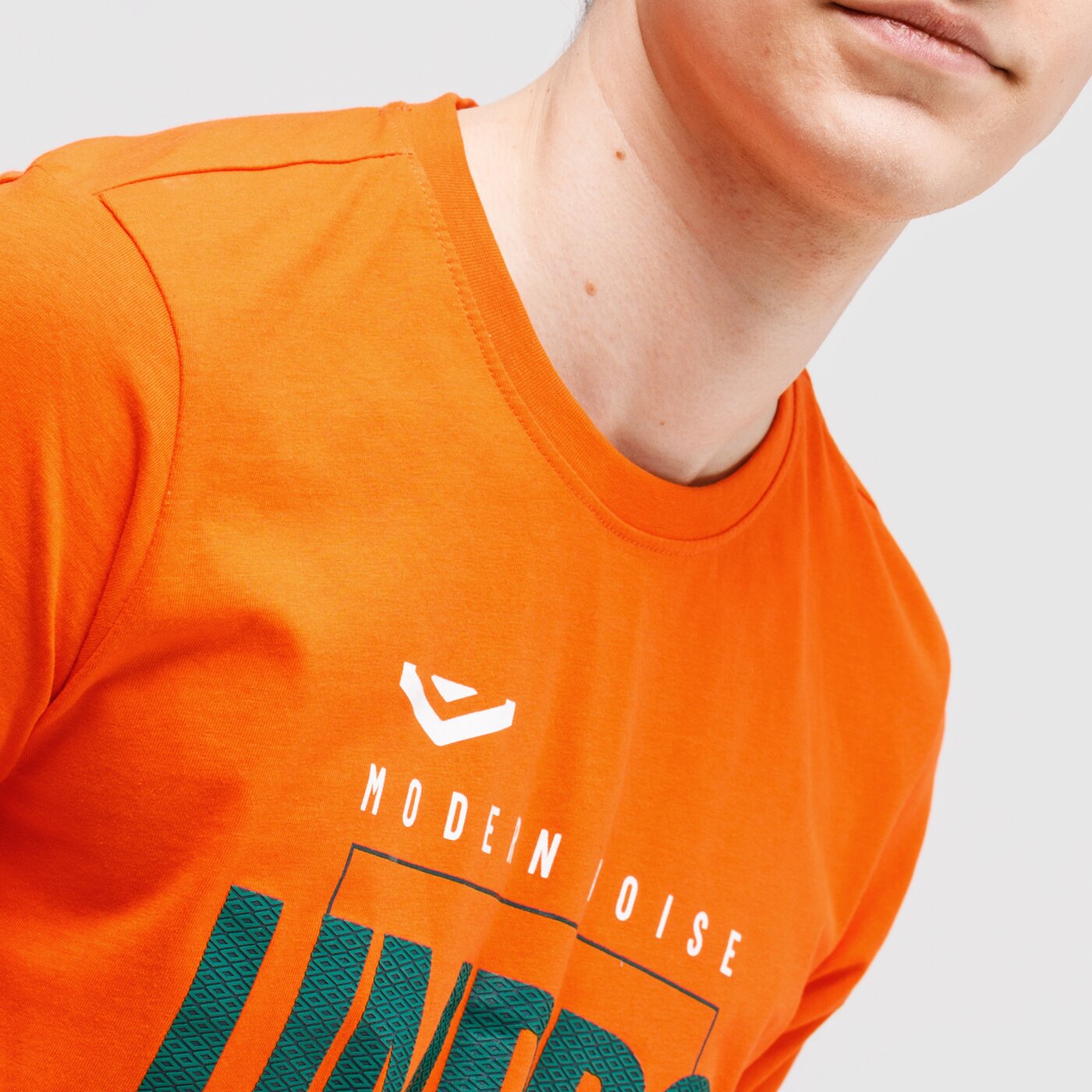 Koszulka męska UMBRO T-SHIRT ANTAVAS ul121tsm56001 kolor pomarańczowy