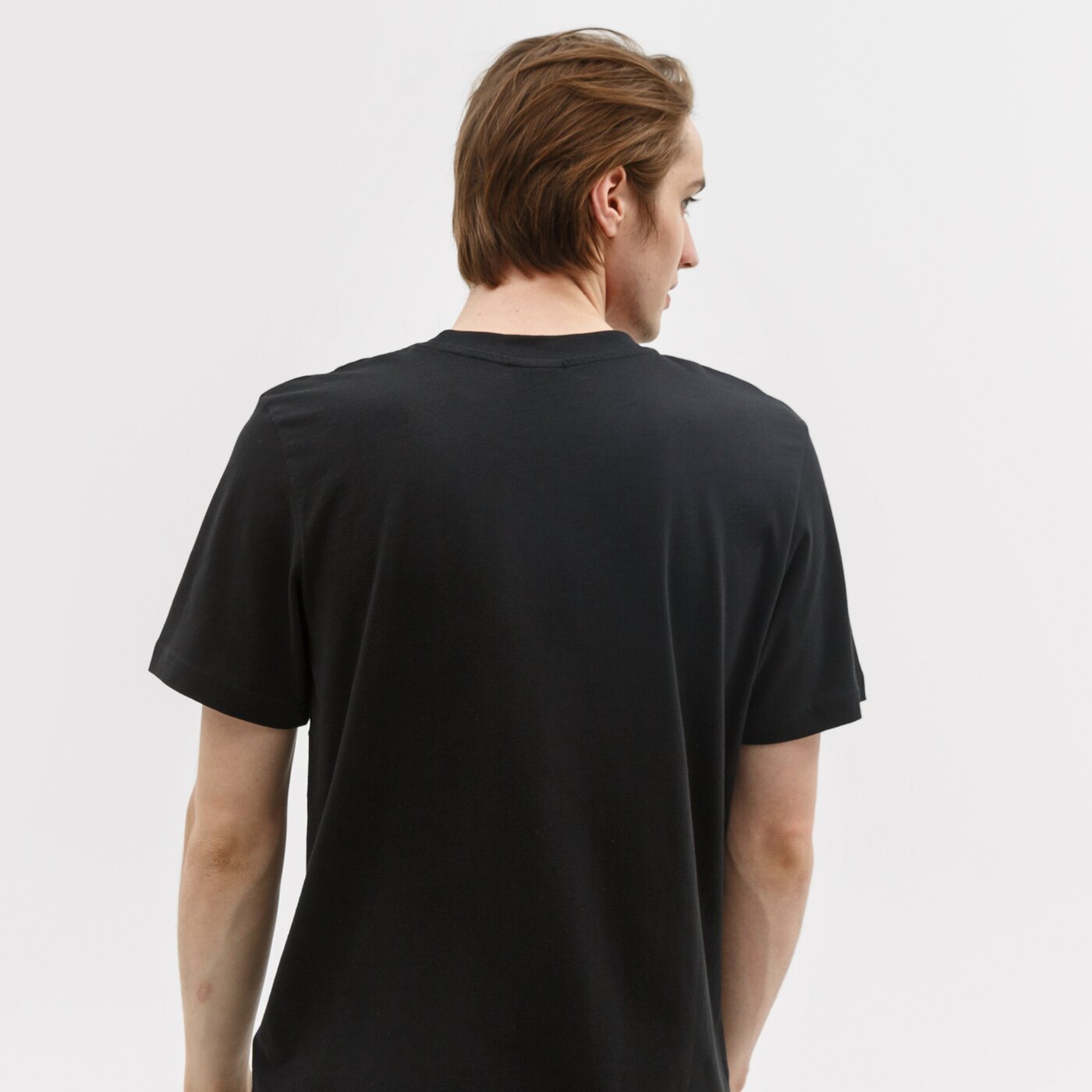 Koszulka męska UMBRO T-SHIRT ZUMA GRAPHIC 65868u-060 kolor czarny