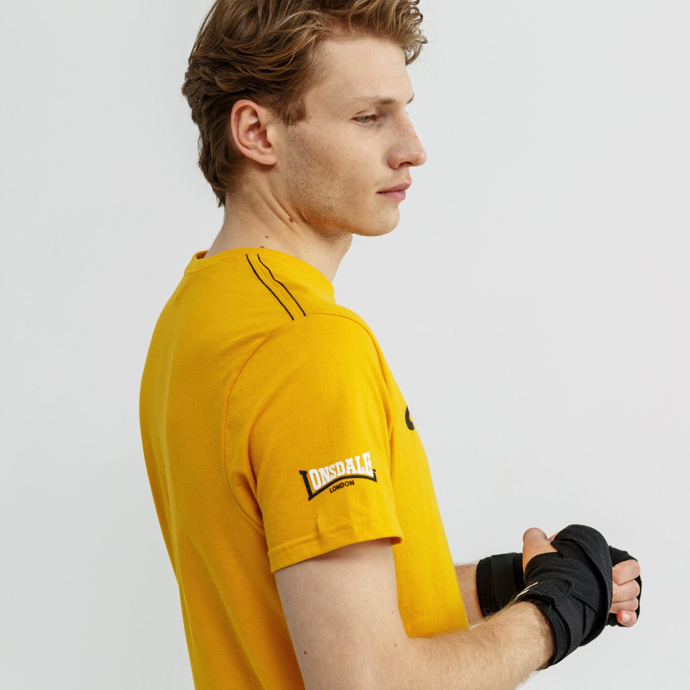 Koszulka męska LONSDALE T-SHIRT SS RAVERSDON 1139134033 kolor żółty