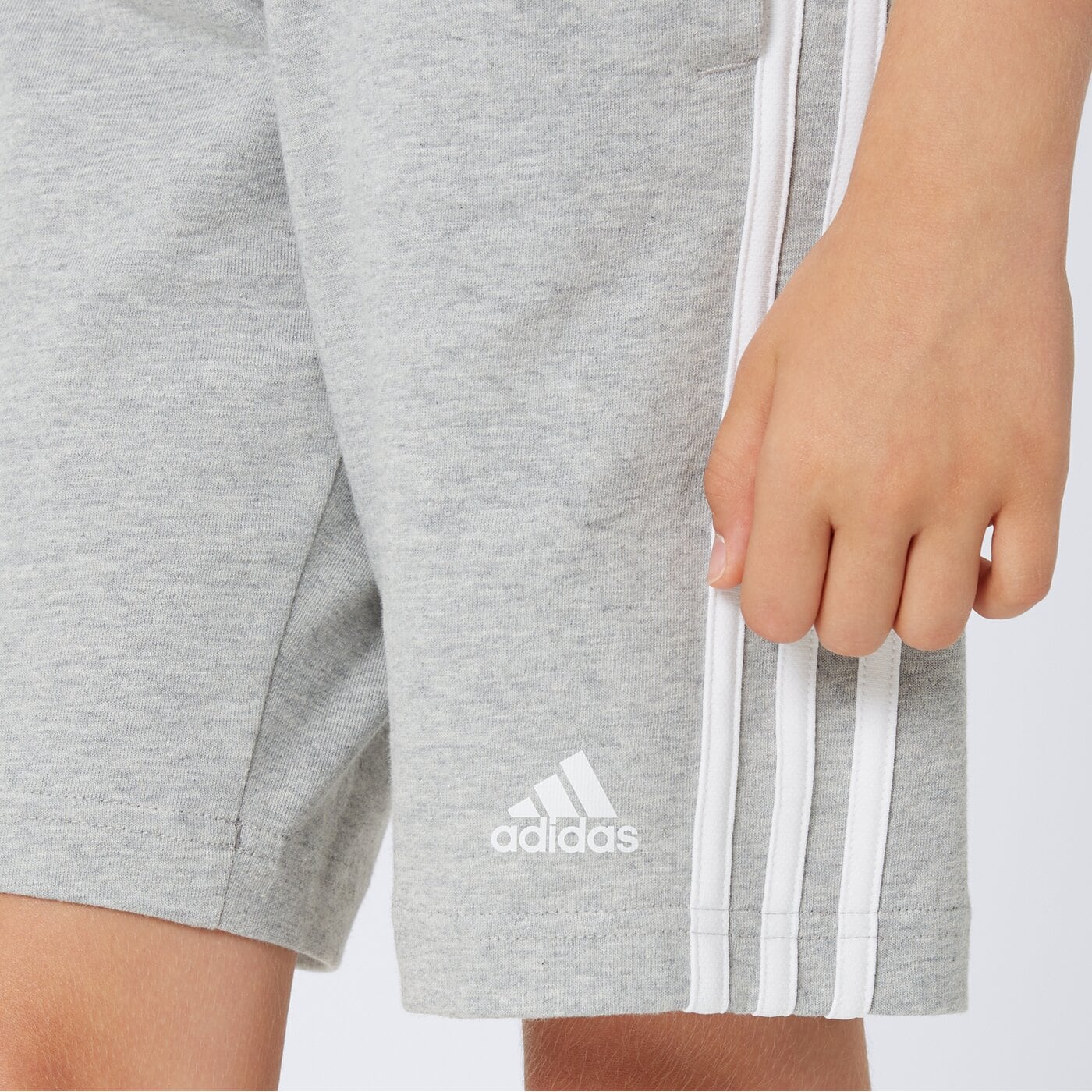 Spodenki dziecięce ADIDAS SZORTY U 3S KN SHO is2573 kolor szary