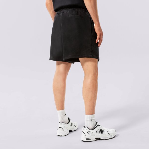 Spodenki damskie NEW BALANCE SZORTY NB ESSENTIALS UNI-SSENTIALS FLEECE SHORT us21500bk kolor czarny