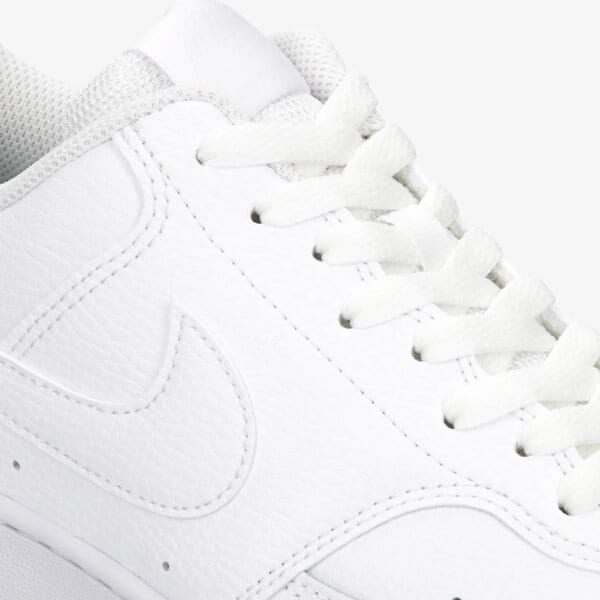 Buty sportowe męskie NIKE COURT VISION LO cd5463-100 kolor biały