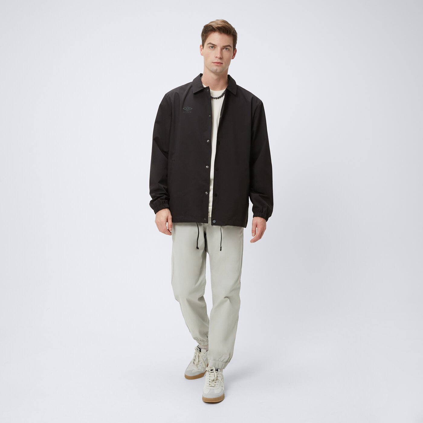 Kurtka przejściowa męska UMBRO KURTKA FOOTBALL CLUB S ul125kum04001 kolor czarny