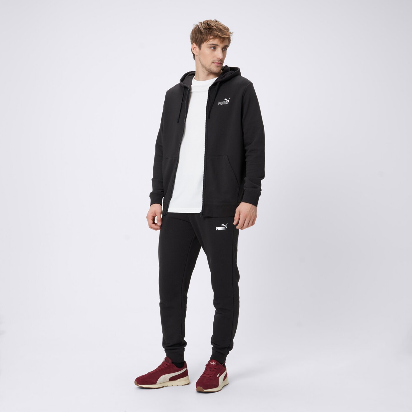 Spodnie dresowe męskie PUMA SPODNIE ESS NO. 1 LOGO TR CL PUMA BLA 68260801 kolor czarny