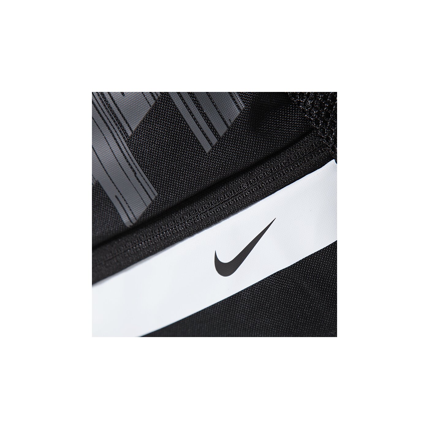 Plecak damski NIKE PLECAK CLASSIC LINE ba4862005 kolor czarny