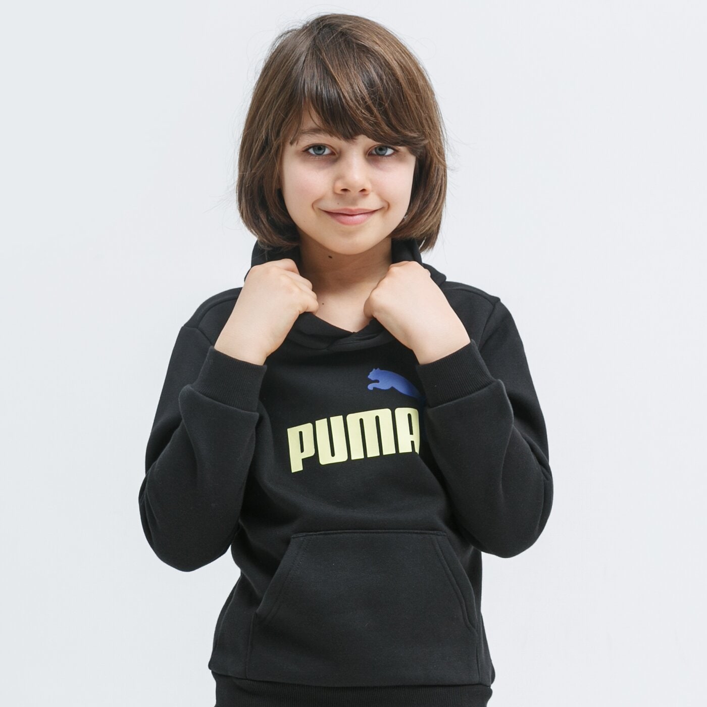 Bluza dziecięca PUMA BLUZA Z KAPTUREM ESS 2 BIG LOGO FL 586987 01 kolor czarny