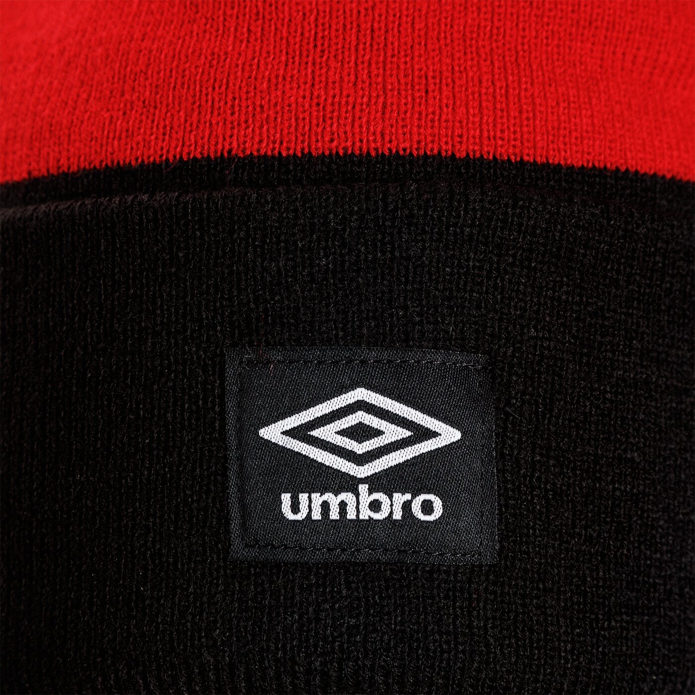 Czapka zimowa damska UMBRO CZAPKA TABY ul39hat31002 kolor multicolor