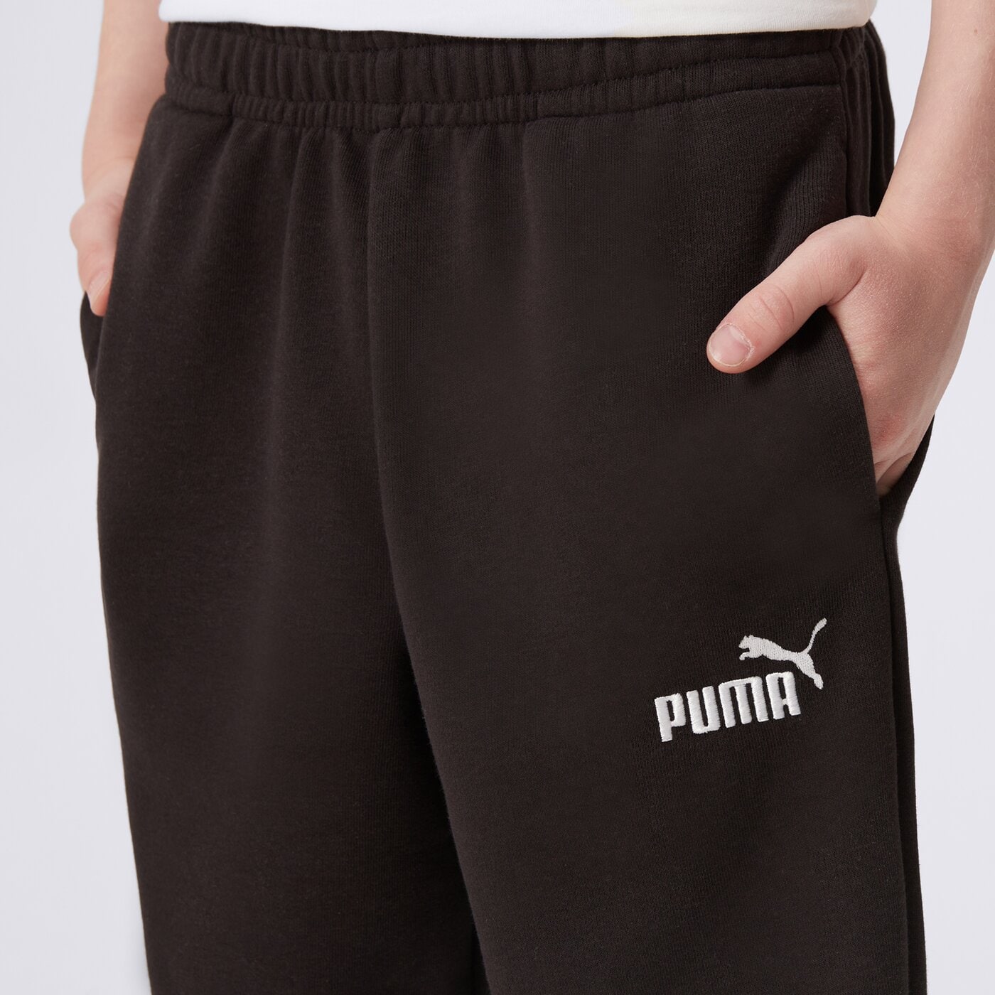 Spodnie dziecięce PUMA SPODNIE ESS NO. 1 LOGO TR PS 684914 01 kolor czarny