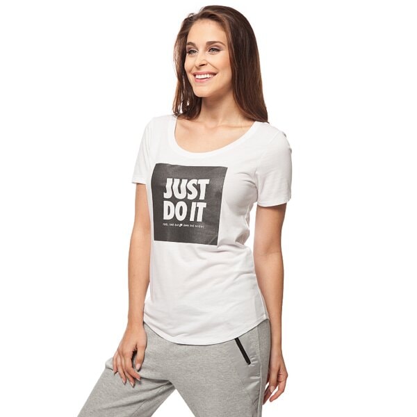 Koszulka damska NIKE T-SHIRT TEE- REFLECTIVE JDI 685514100 kolor biały