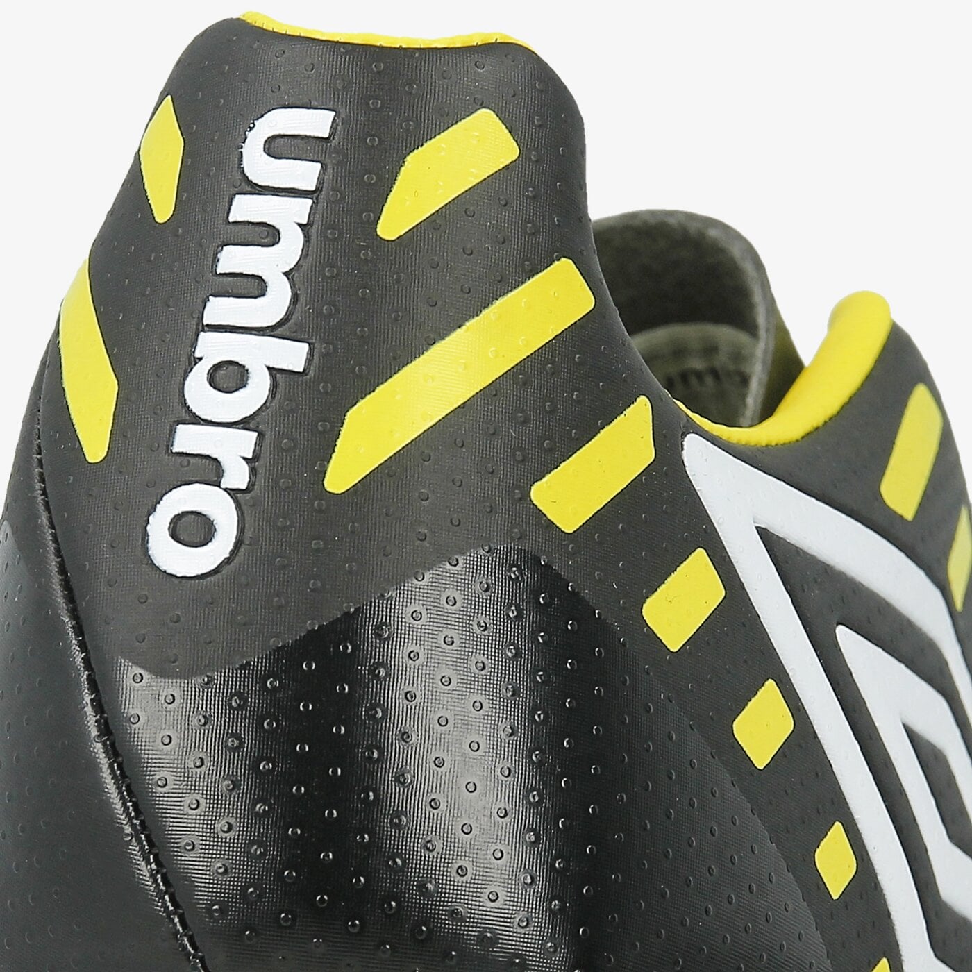 Buty piłkarskie dla dzieci UMBRO MEDUSAE II CLUB HG - JNR  81298ufnd kolor czarny