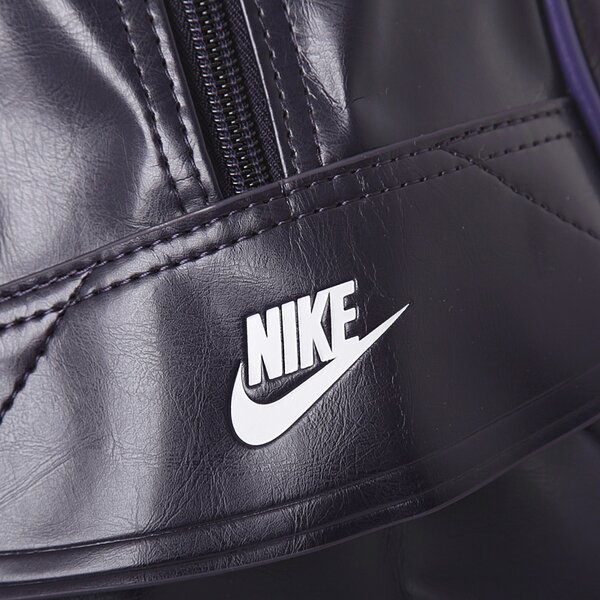Torba sportowa damska NIKE TORBA HERITAGE SI SHOULD CLUB ba4269519 kolor fioletowy