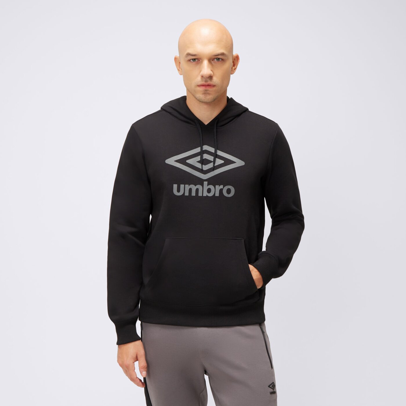 Bluza męska UMBRO BLUZA Z KAPTUREM SWEAT TOPS 66412u-78f kolor czarny