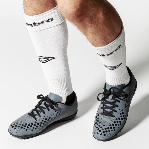 Buty piłkarskie męskie UMBRO ACCURE TF 81433ugkn kolor szary