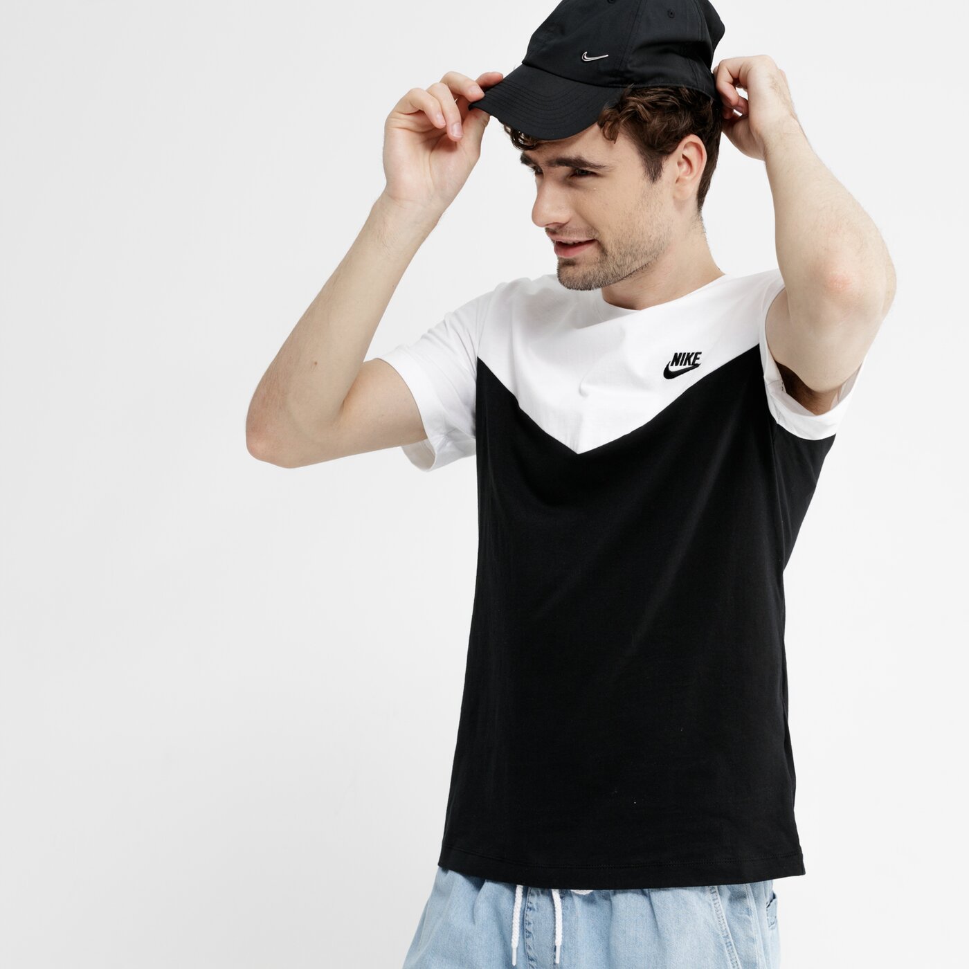 Koszulka męska NIKE T-SHIRT SS M NSW CLUB - WR ar5501010 kolor biały