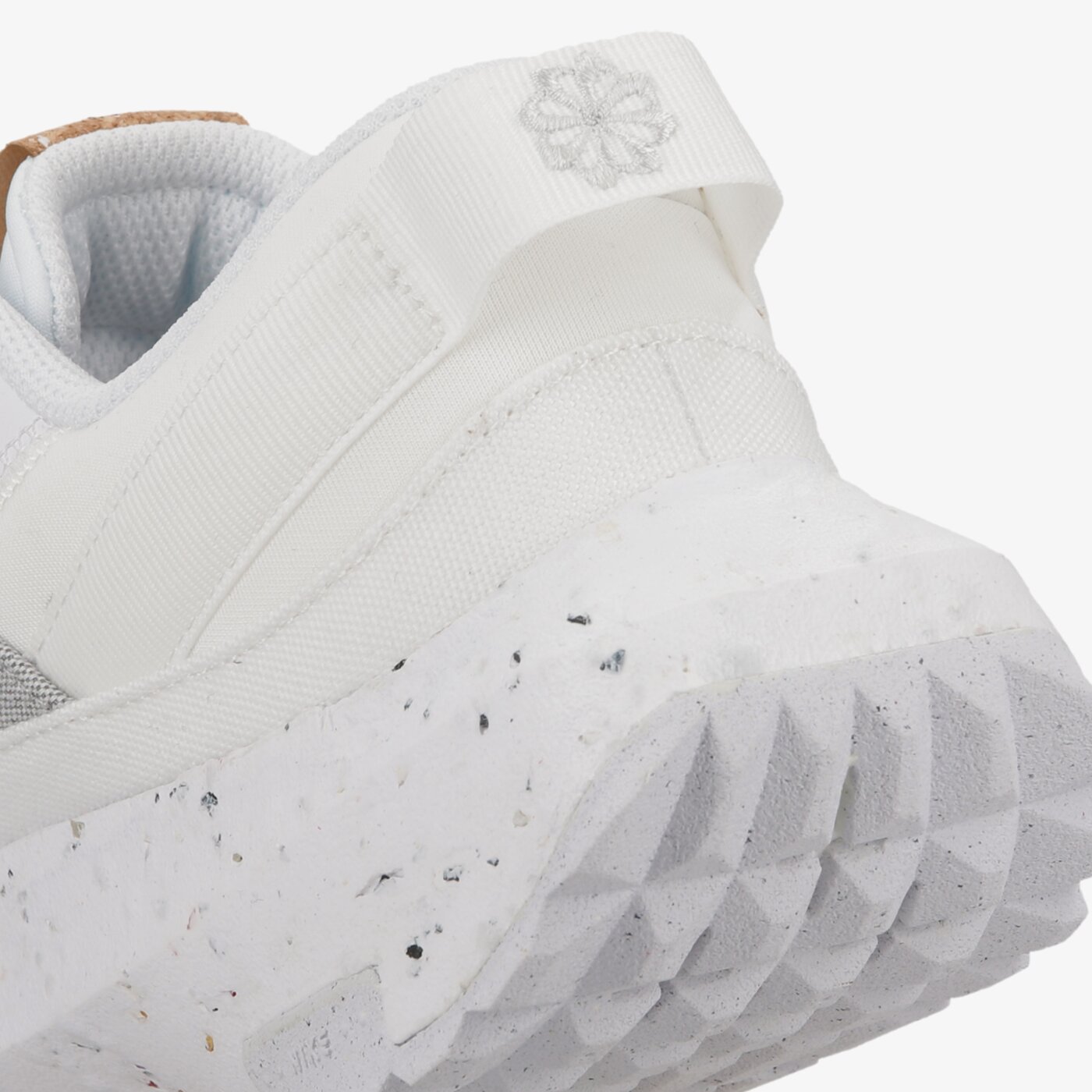 Buty sportowe damskie NIKE CRATER REMIXA da1468-100 kolor biały