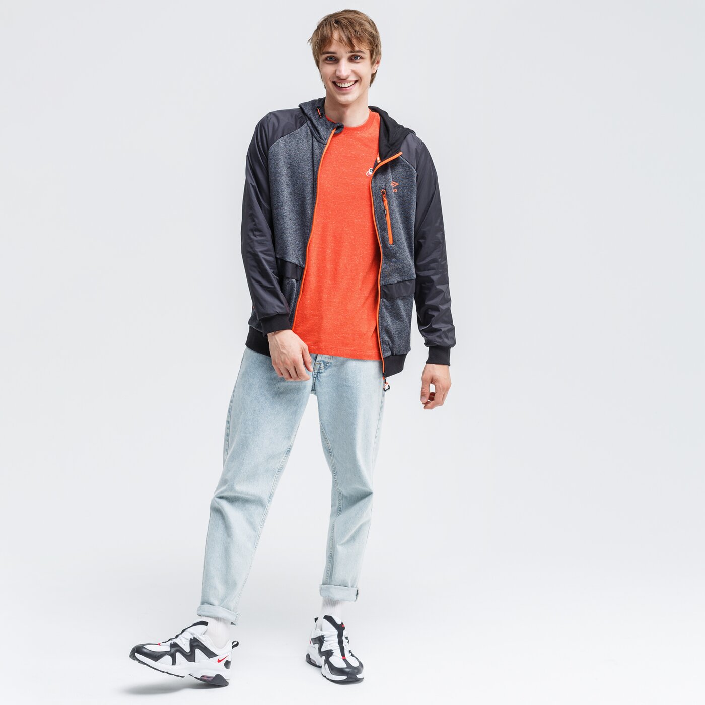 Bluza męska UMBRO BLUZA Z KAPTUREM ANTON ul320blm29001 kolor czarny