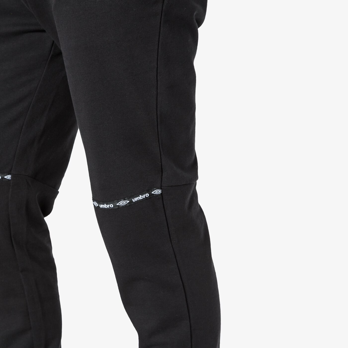 Spodnie dresowe męskie UMBRO SPODNIE VERDITE ul38spm01001 kolor czarny