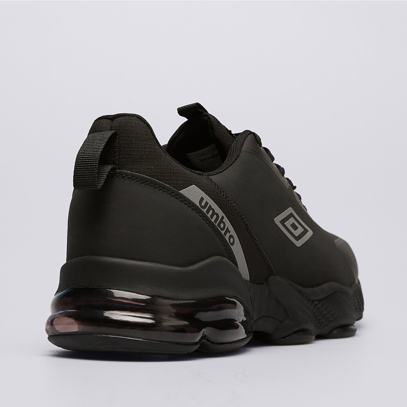 Buty sportowe męskie UMBRO THIAGO II  ummx225003 kolor czarny