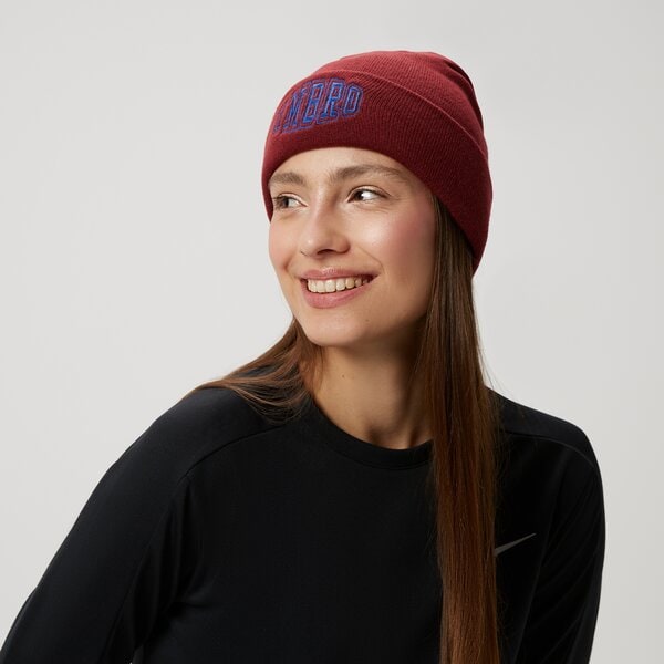 Czapka zimowa damska UMBRO CZAPKA ZIMOWA VARSITY BEANIE 66321u-lsv kolor bordowy