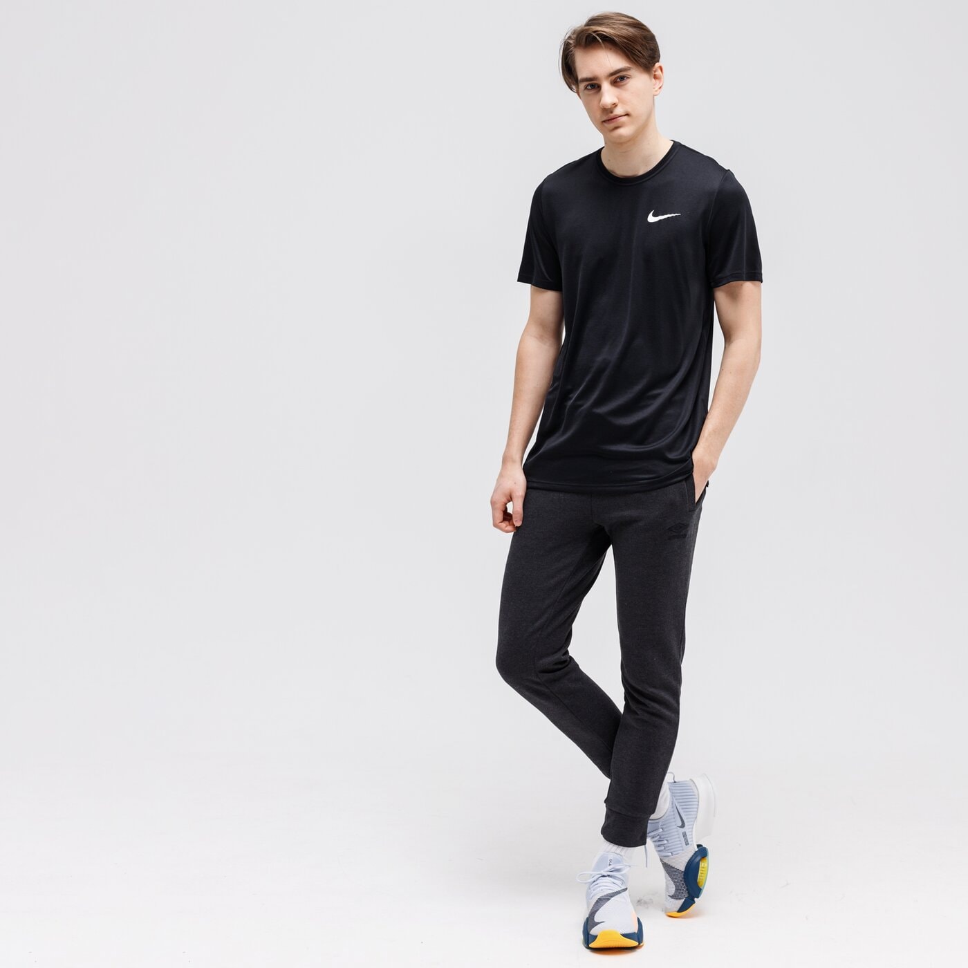 NIKE T-SHIRT DRI-FIT SUPERSET
