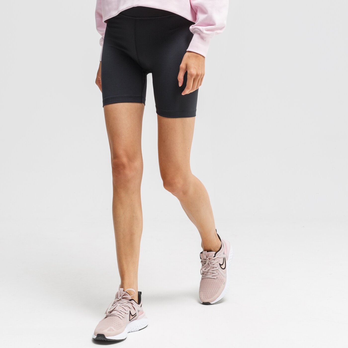 Spodenki damskie NIKE SZORTY ONE cu8896-010 kolor czarny