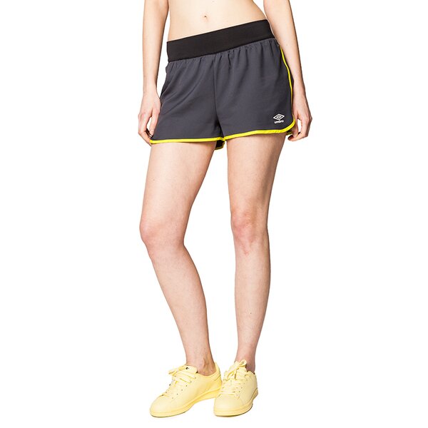 Spodenki damskie UMBRO SZORTY WOMENS WOVEN 64163udse kolor czarny