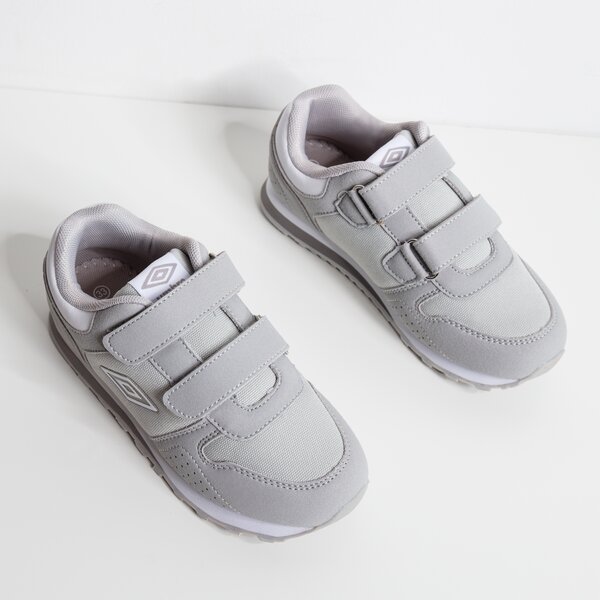 Buty dziecięce UMBRO FOLLOW KIDS III umjkl122001 kolor szary