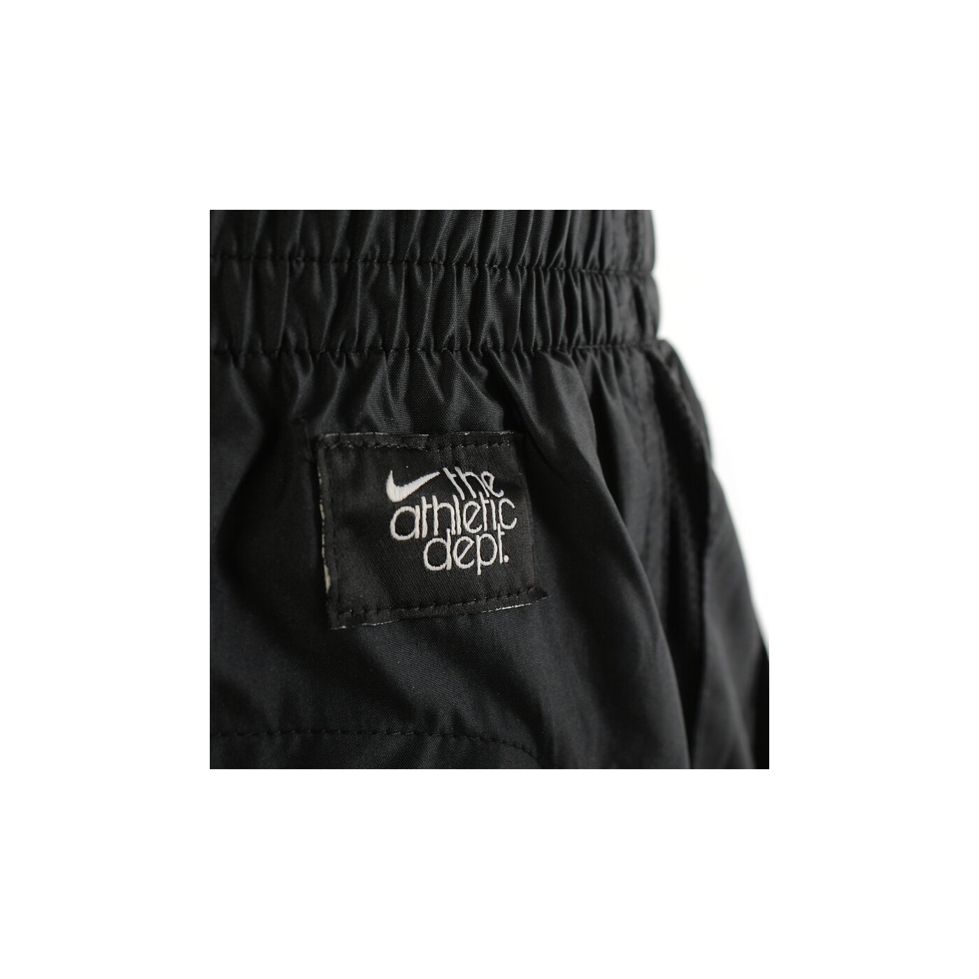 Spodnie dresowe męskie NIKE SPODNIE AD ESSENTIAL CUFFED PANT 432894010 kolor czarny