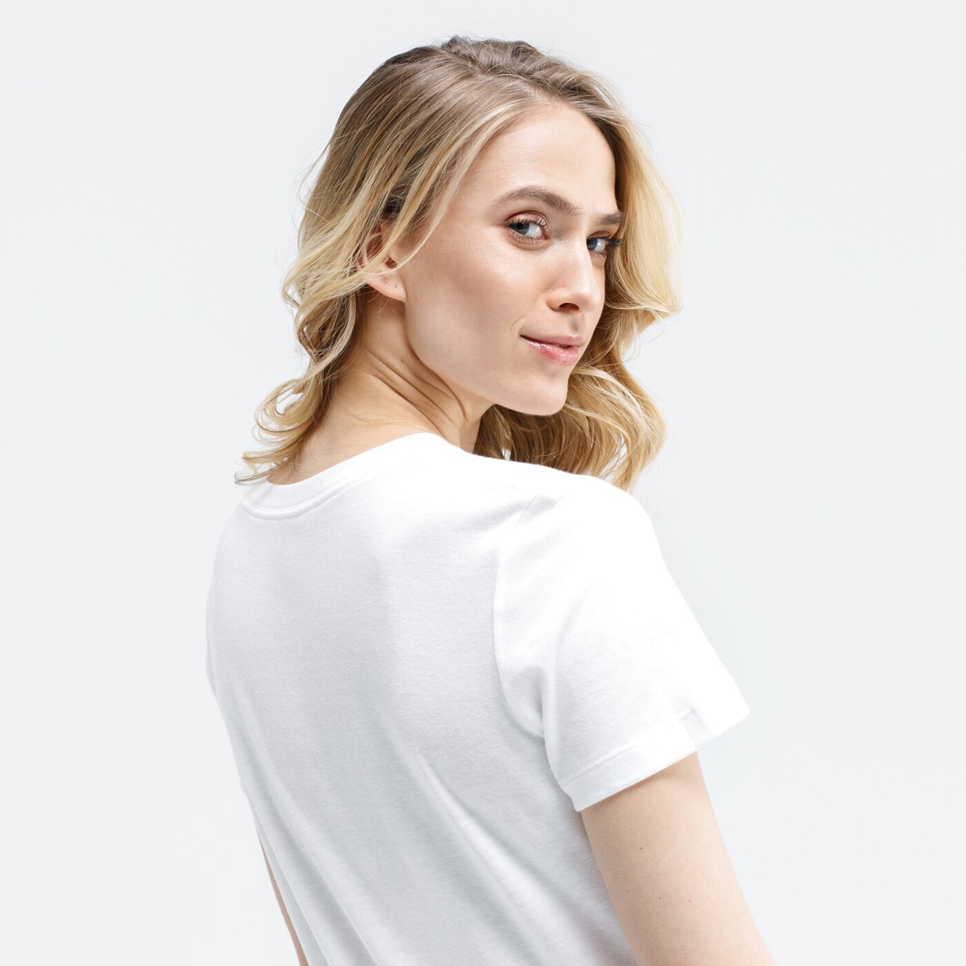 Koszulka damska NIKE T-SHIRT W NSW VARSITY ck4371-100 kolor biały