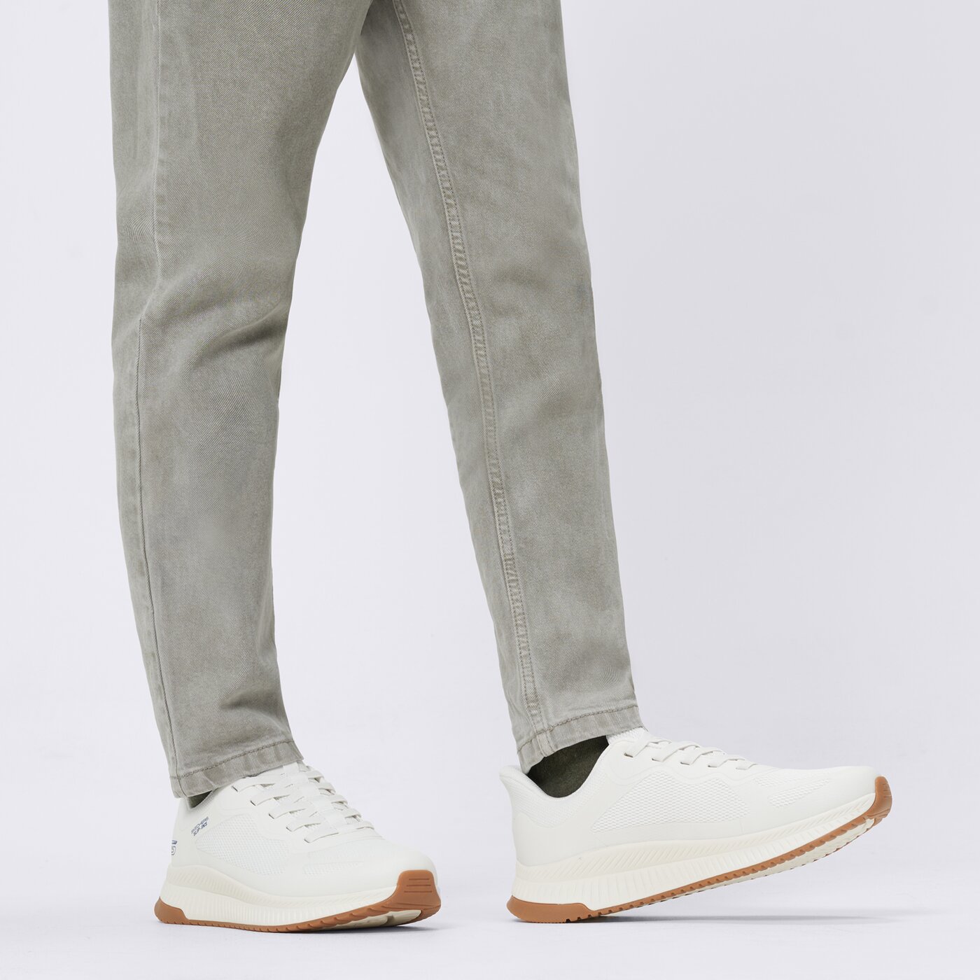 Buty sportowe męskie SKECHERS BOBS SQUAD 4 118423wht kolor biały