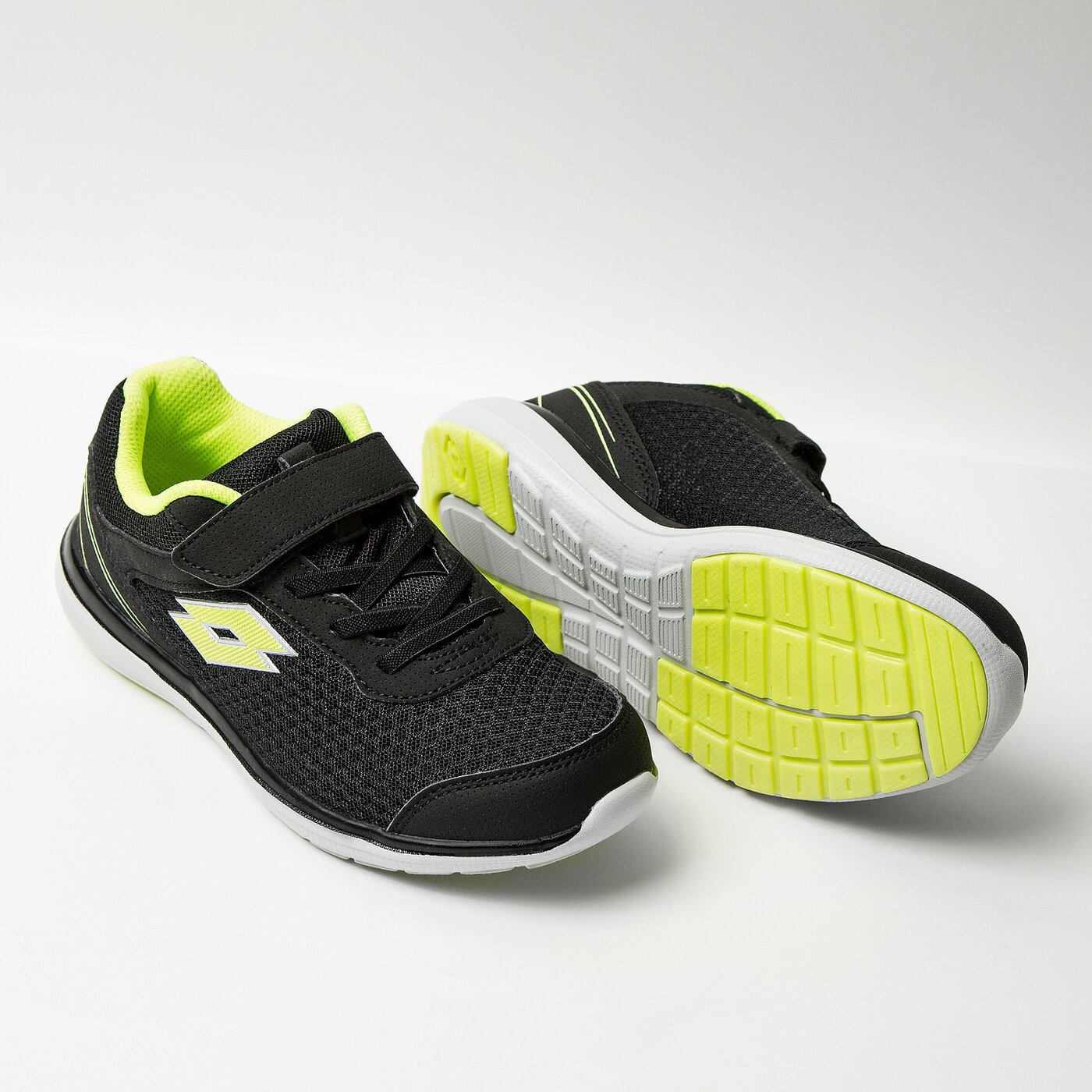 Buty dziecięce LOTTO CITYRIDE NET AMF CL SL t4226 kolor czarny