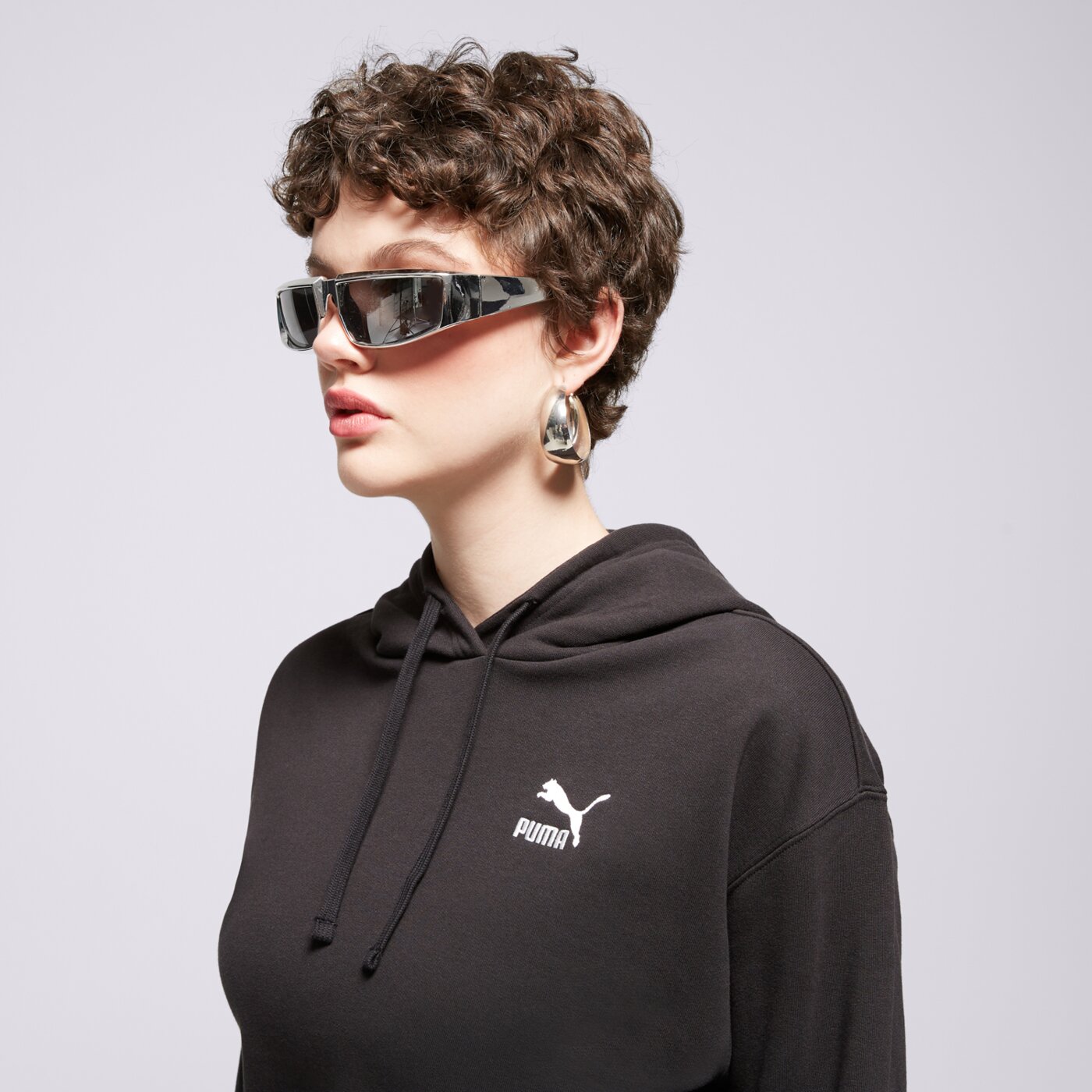 Bluza damska PUMA BLUZA Z KAPTUREM BETTER CLASSICS CROPPED 62422901 kolor czarny