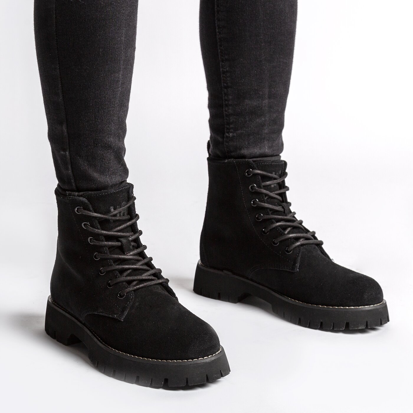 Buty outdoor damskie UP8 BLANCH upwo221006 kolor czarny