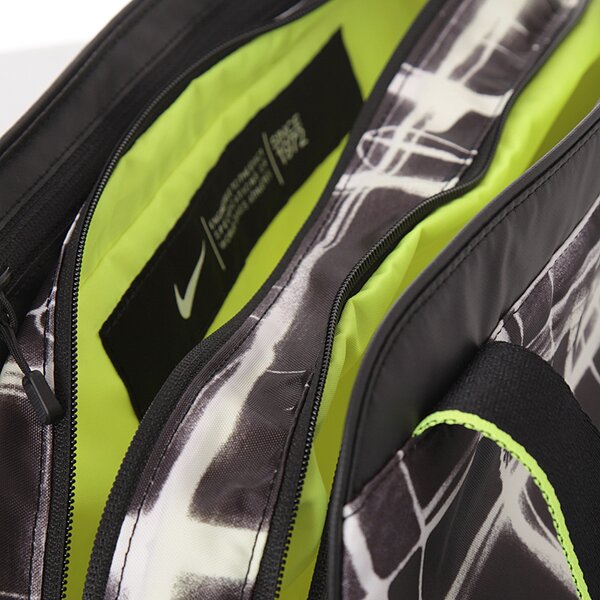 Torba sportowa damska NIKE TORBA C72 LEGEND 2.0 S ba4654048 kolor czarny