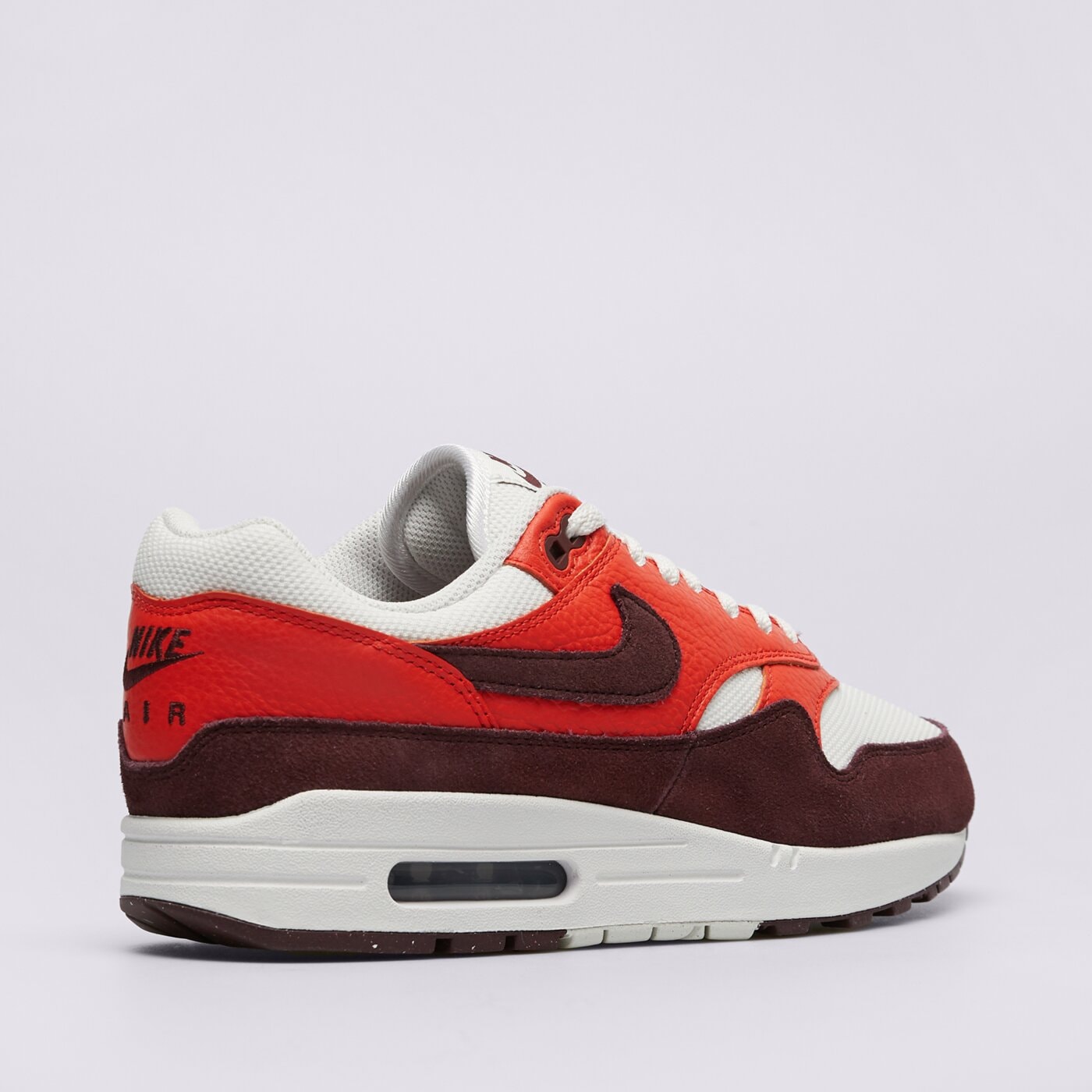 Buty sportowe męskie NIKE AIR MAX 1 fn6952-102 kolor beżowy