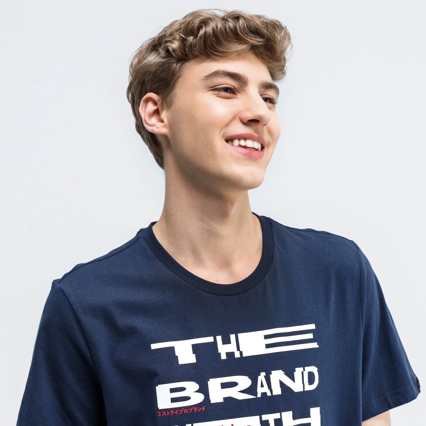 Koszulka męska ADIDAS T-SHIRT M DIST FNT T fm6289 kolor granatowy