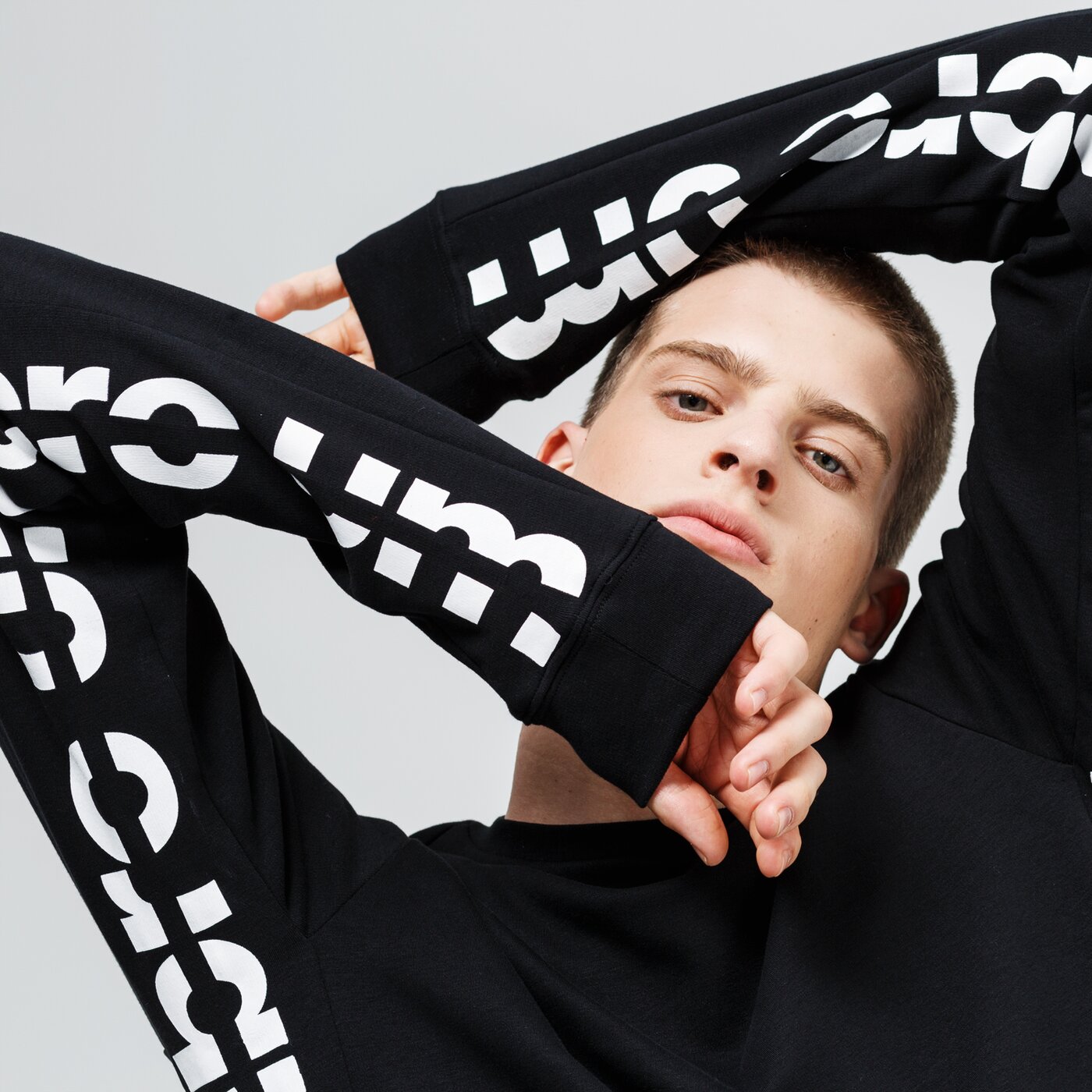 Bluza męska UMBRO BLUZA ALLAN ul39blm12001 kolor czarny