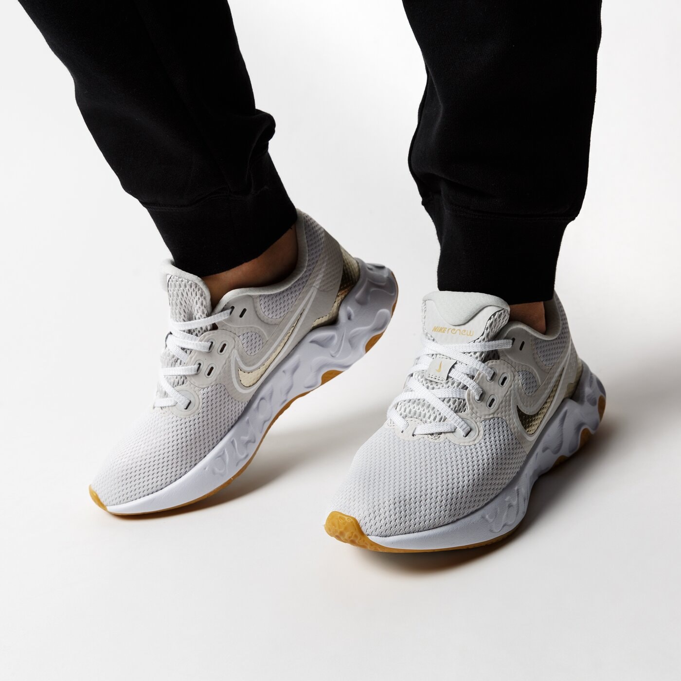 Buty do biegania damskie NIKE RENEW RIDE 2 cu3508-010 kolor szary