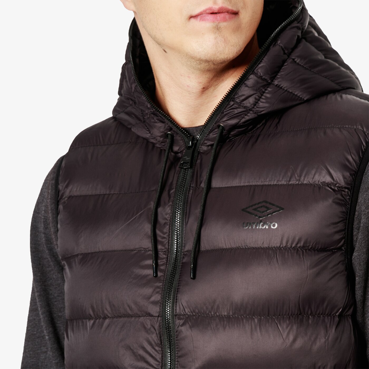 Bezrękawnik męski UMBRO BEZRĘKAWNIK LEAD ul38kam02001 kolor czarny