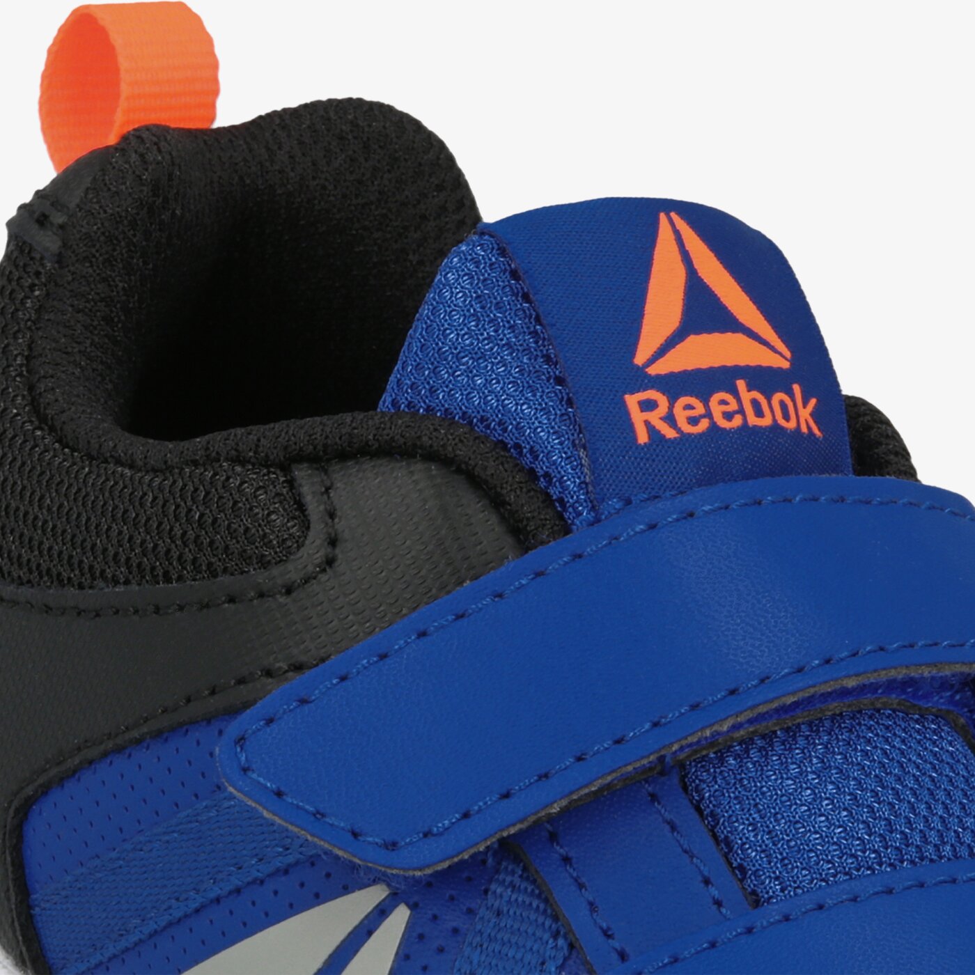 Buty treningowe dla dzieci REEBOK ALMOTIO 4.0 LTR 2V dv8715 kolor niebieski