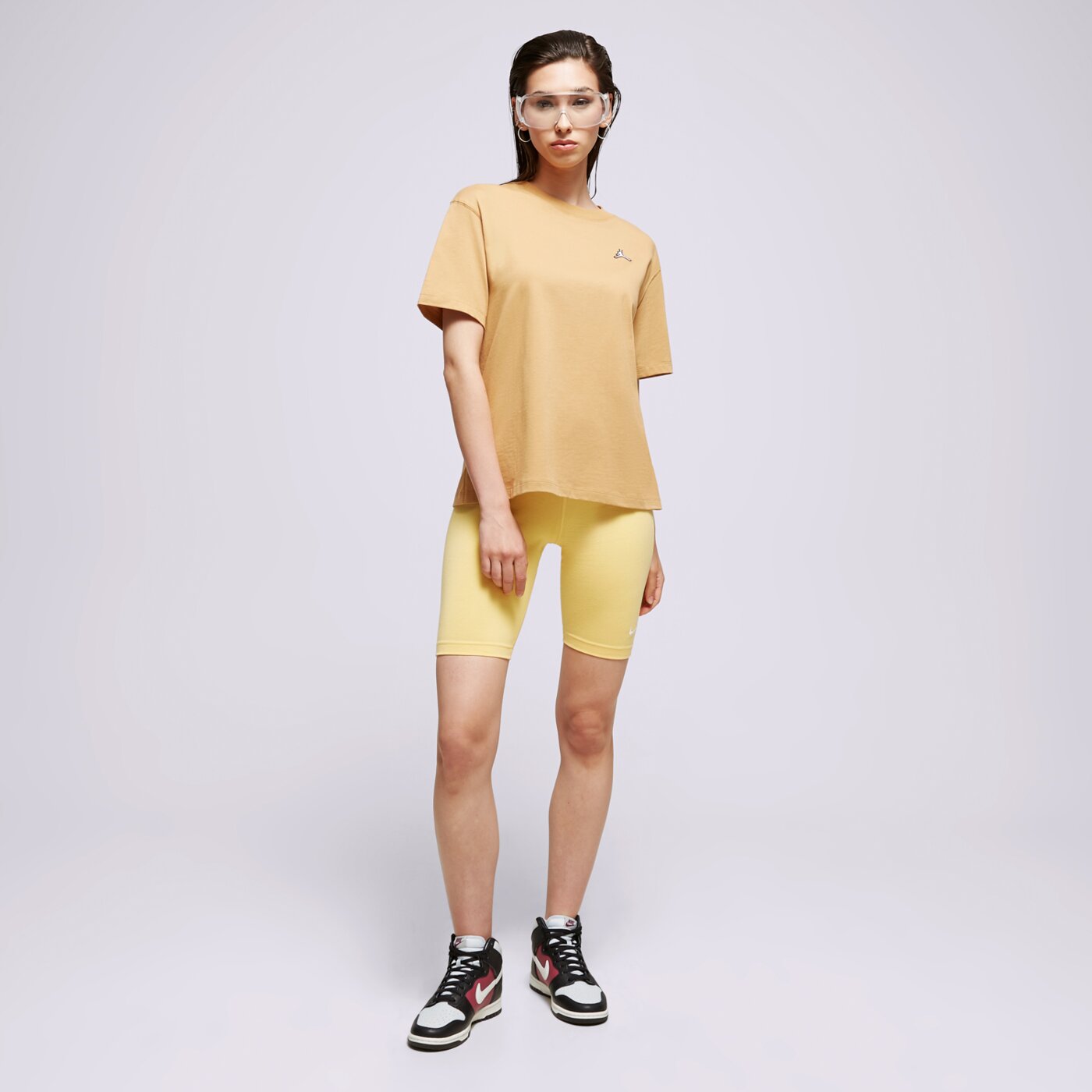 NIKE SZORTY W NSW ESSNTL MR BIKER cz8526-795 kolor żółty