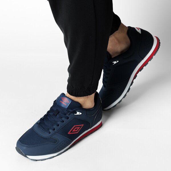 Buty sportowe męskie UMBRO FOLLOW II ummd118007 kolor granatowy