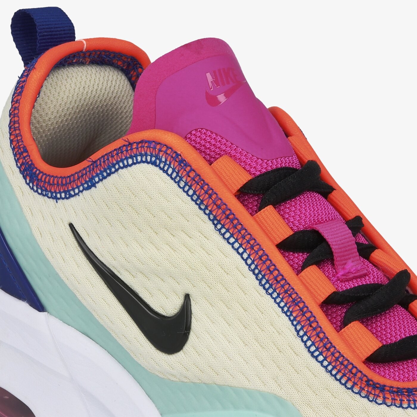 Buty sportowe damskie NIKE AIR MAX MOTION 2 cd5440-200 kolor multicolor