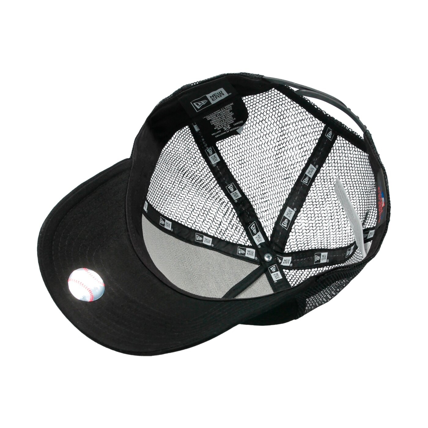 Czapka z daszkiem męska NEW ERA CZAPKA MLB TRUCKER NYY NEW YORK YANKEES BLKBLK 11579474 kolor czarny
