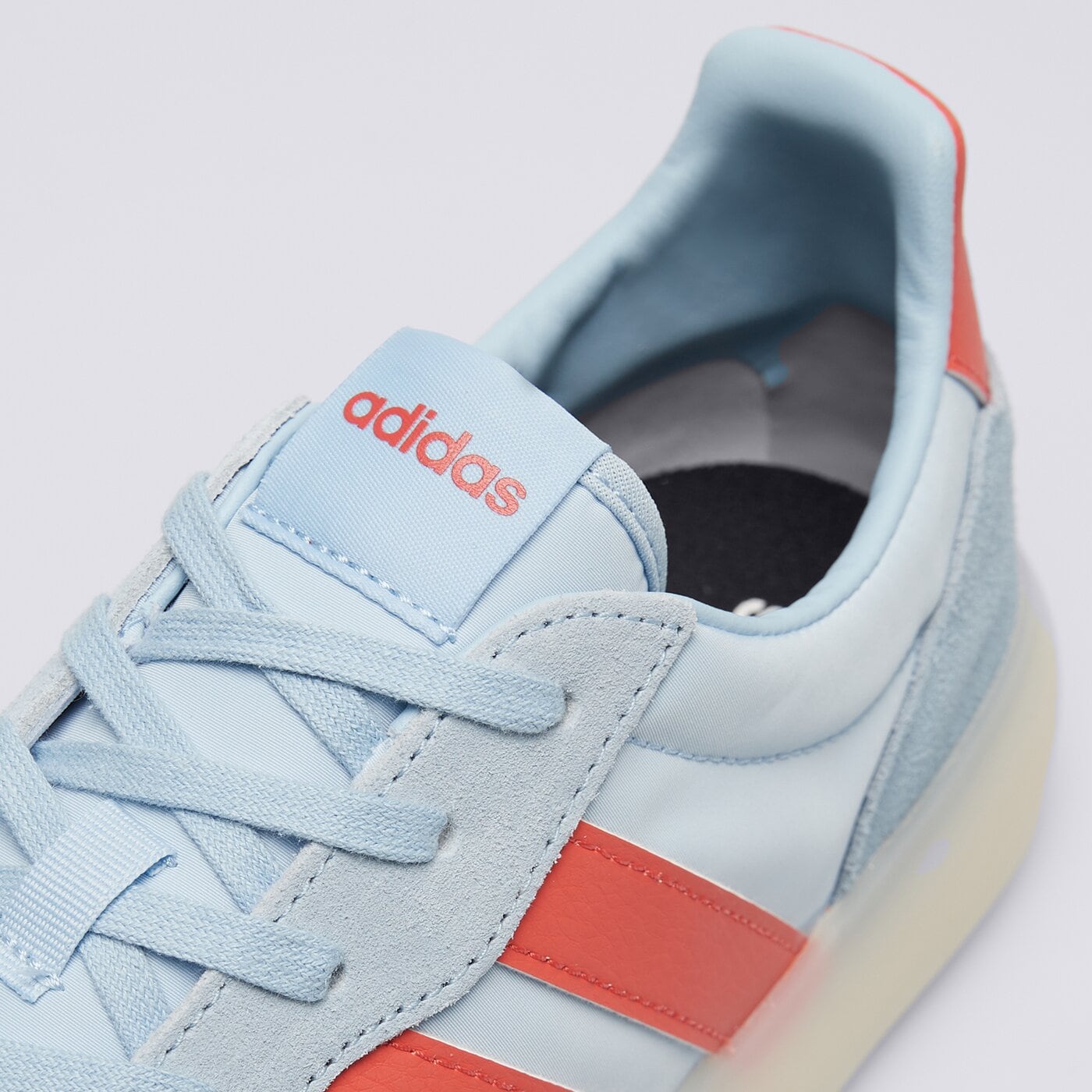 Buty sportowe męskie ADIDAS BARREDA DECODE ih1238 kolor niebieski