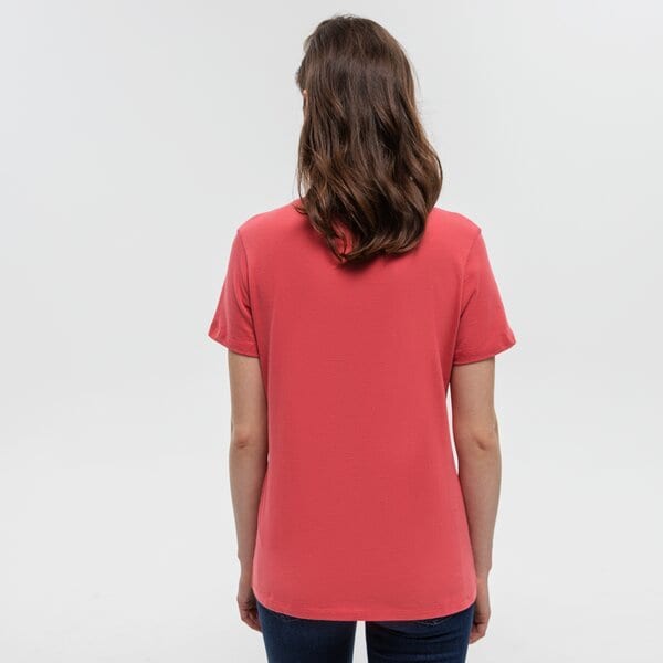 Koszulka damska NIKE T-SHIRT W NSW CLUB dn2393-622 kolor pomarańczowy