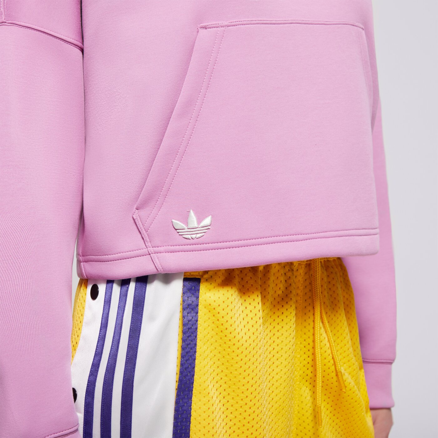 Bluza damska ADIDAS BLUZA Z KAPTUREM NEUCL HOODIE iw5614 kolor fioletowy