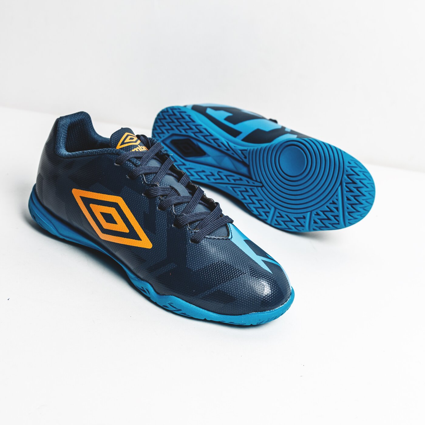Buty piłkarskie dla dzieci UMBRO VELOCE III IC - JNR 81423ufz7 kolor granatowy