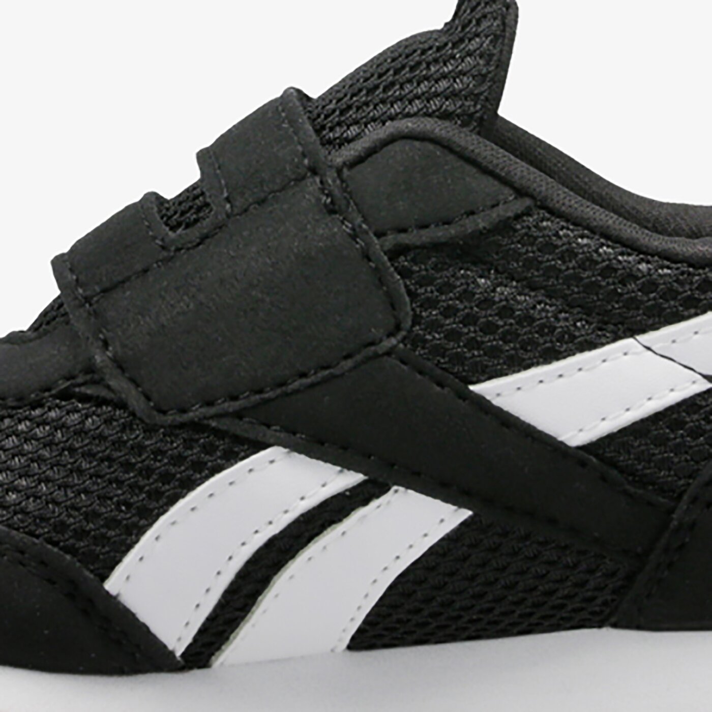 Buty dziecięce REEBOK ROYAL CLJOG 2 dv4049 kolor czarny