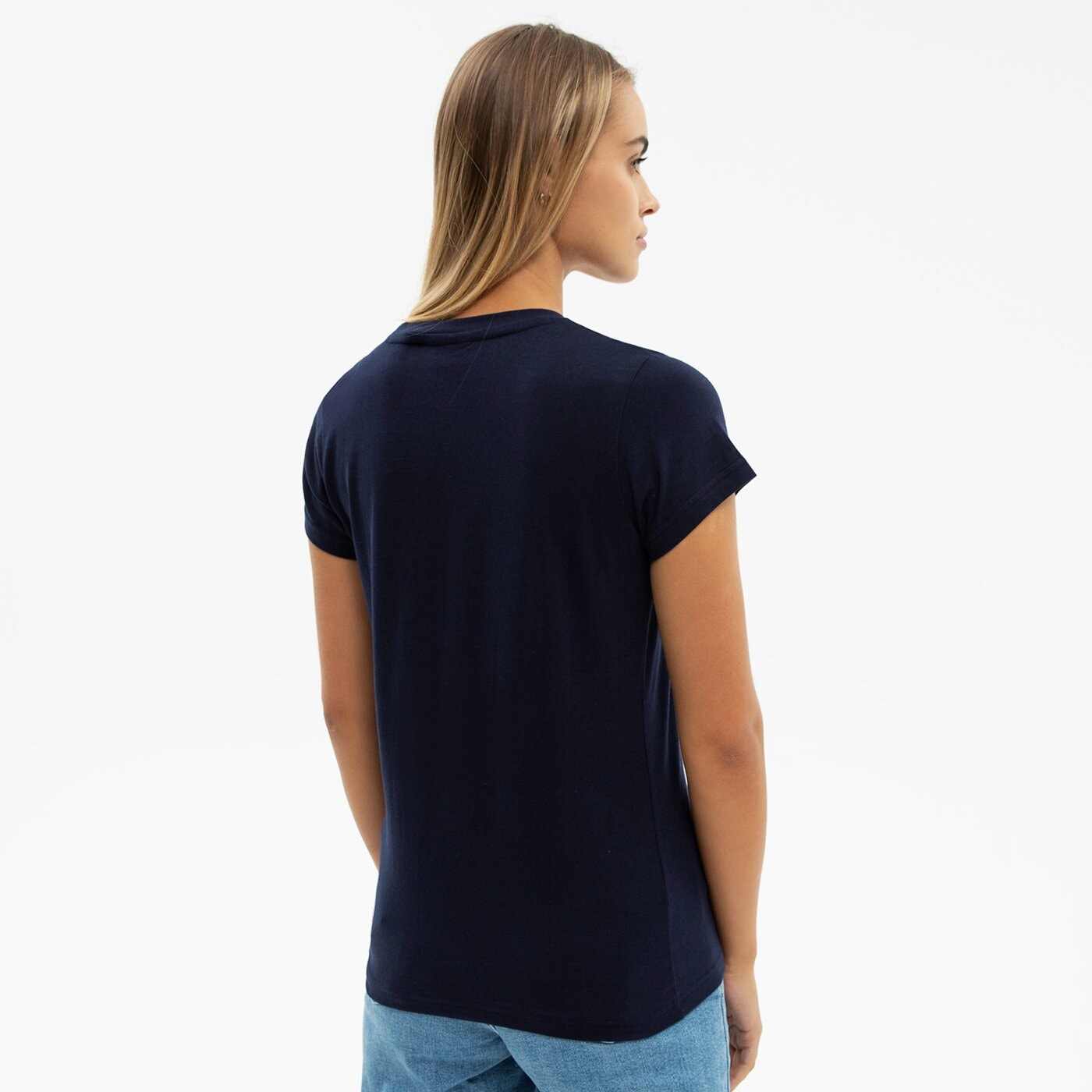 Koszulka damska FILA T-SHIRT CECILY ss19spw117410 kolor granatowy